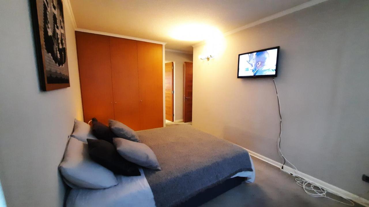 Comodo Y Moderno Apartamento En Las Condes 2dorm, 2banos, Open-kitchen Apartamento Santiago